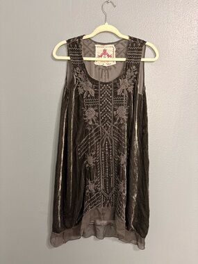 SOLD Johnny was Velvet Embroidered Scoop Neck Tunic - Gray